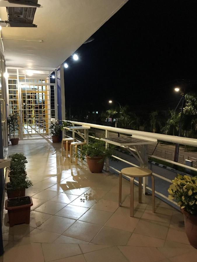 Ae Semporna Guesthouse 极潜旅店 Esterno foto