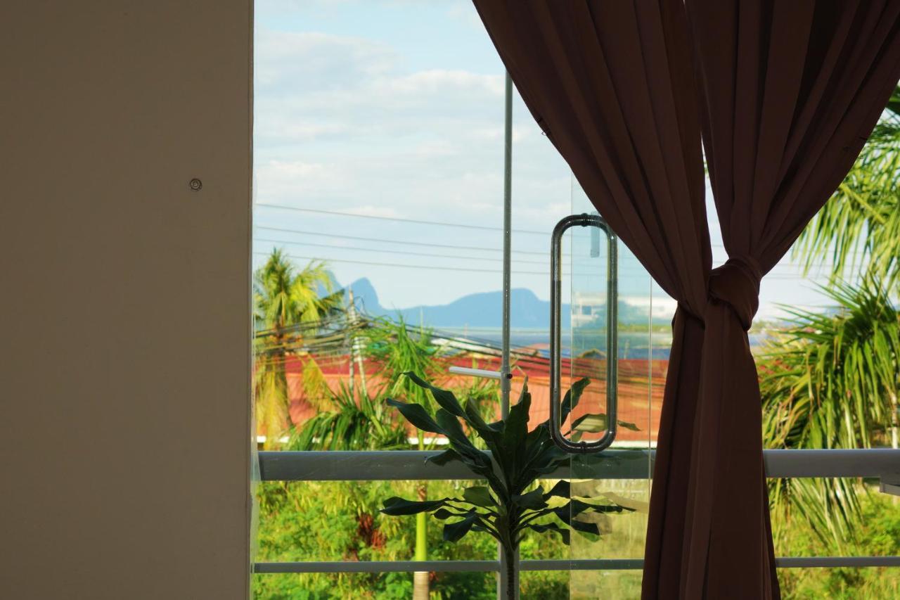 Ae Semporna Guesthouse 极潜旅店 Esterno foto