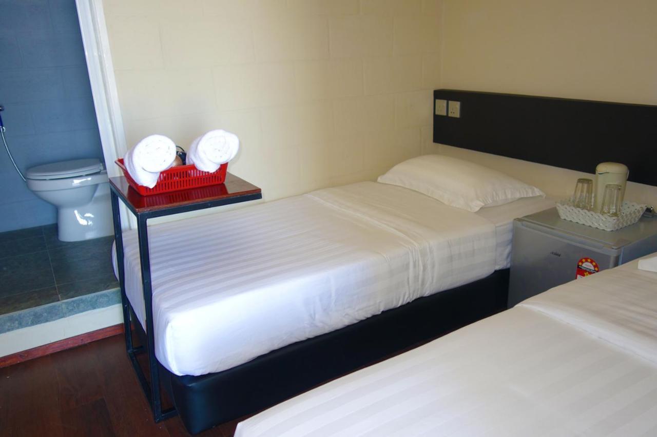 Ae Semporna Guesthouse 极潜旅店 Esterno foto