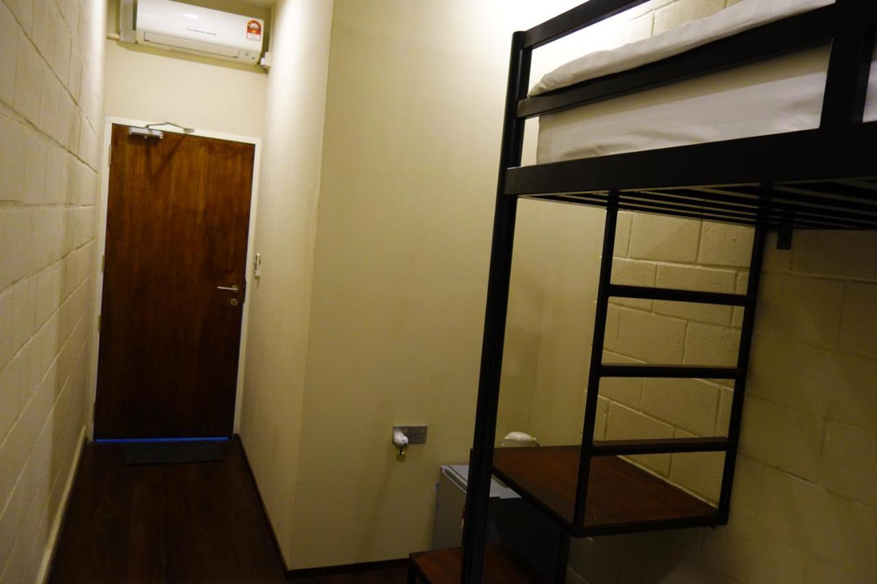Ae Semporna Guesthouse 极潜旅店 Esterno foto