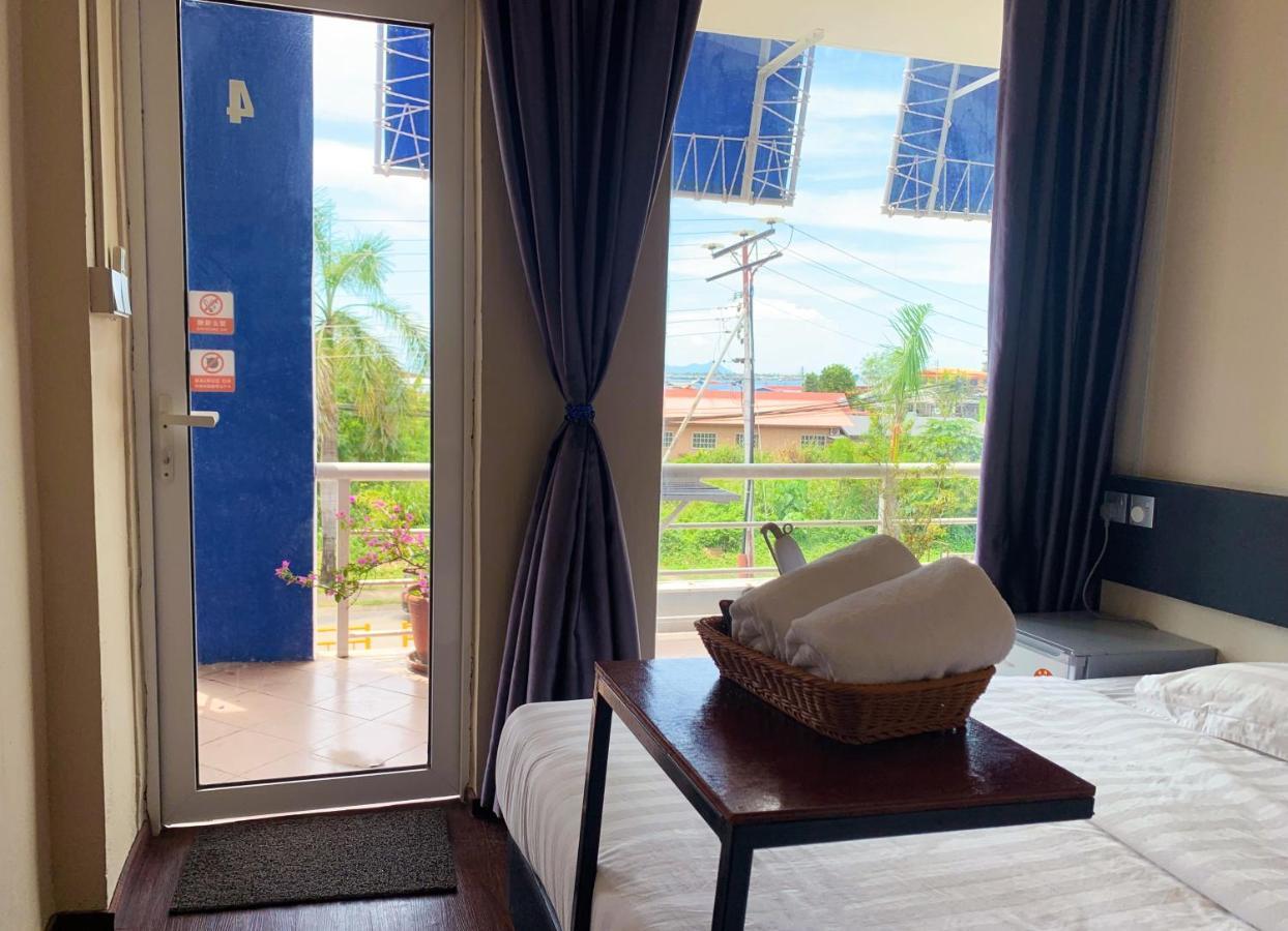Ae Semporna Guesthouse 极潜旅店 Esterno foto