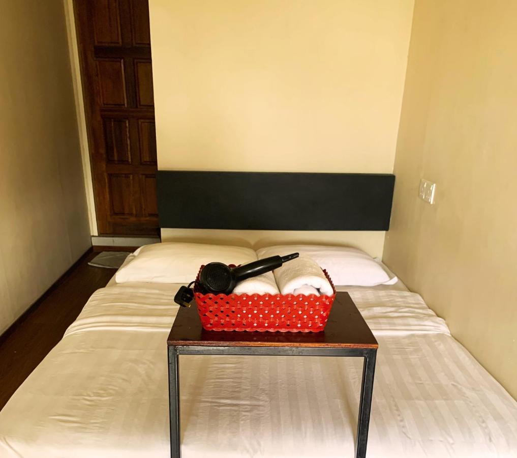 Ae Semporna Guesthouse 极潜旅店 Esterno foto