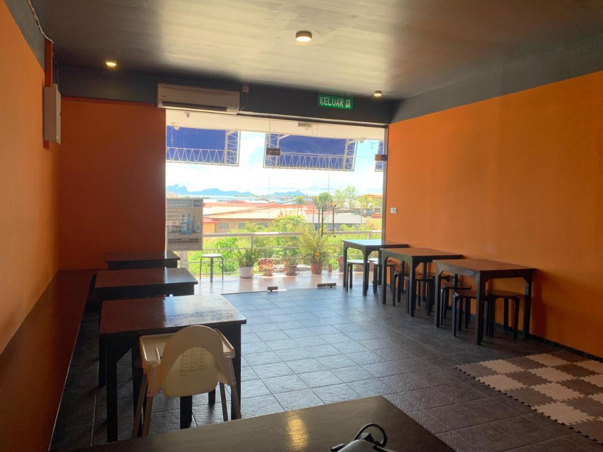 Ae Semporna Guesthouse 极潜旅店 Esterno foto