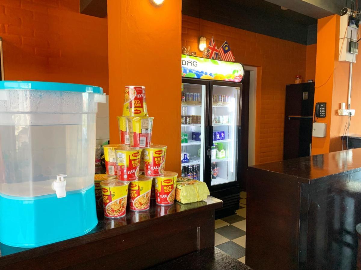 Ae Semporna Guesthouse 极潜旅店 Esterno foto
