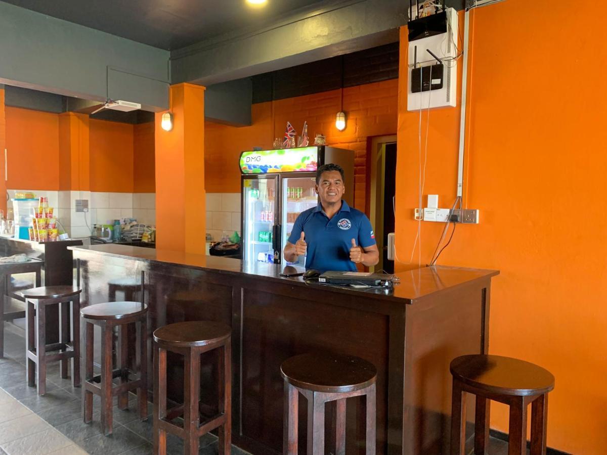 Ae Semporna Guesthouse 极潜旅店 Esterno foto